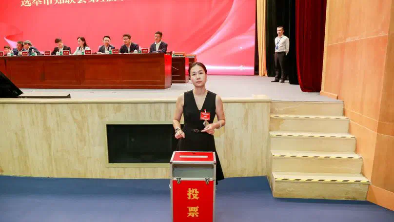 Congratulations to Professor Li on being elected as a Standing Director of the 5th Board of the Shenzhen Association of Non-Party Intellectuals!